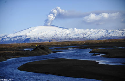 iceland volcano 2011. Iceland volcano sleeps