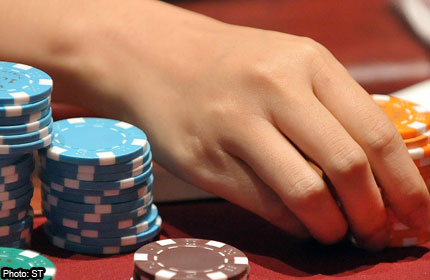 20121130.212758_casino.jpg