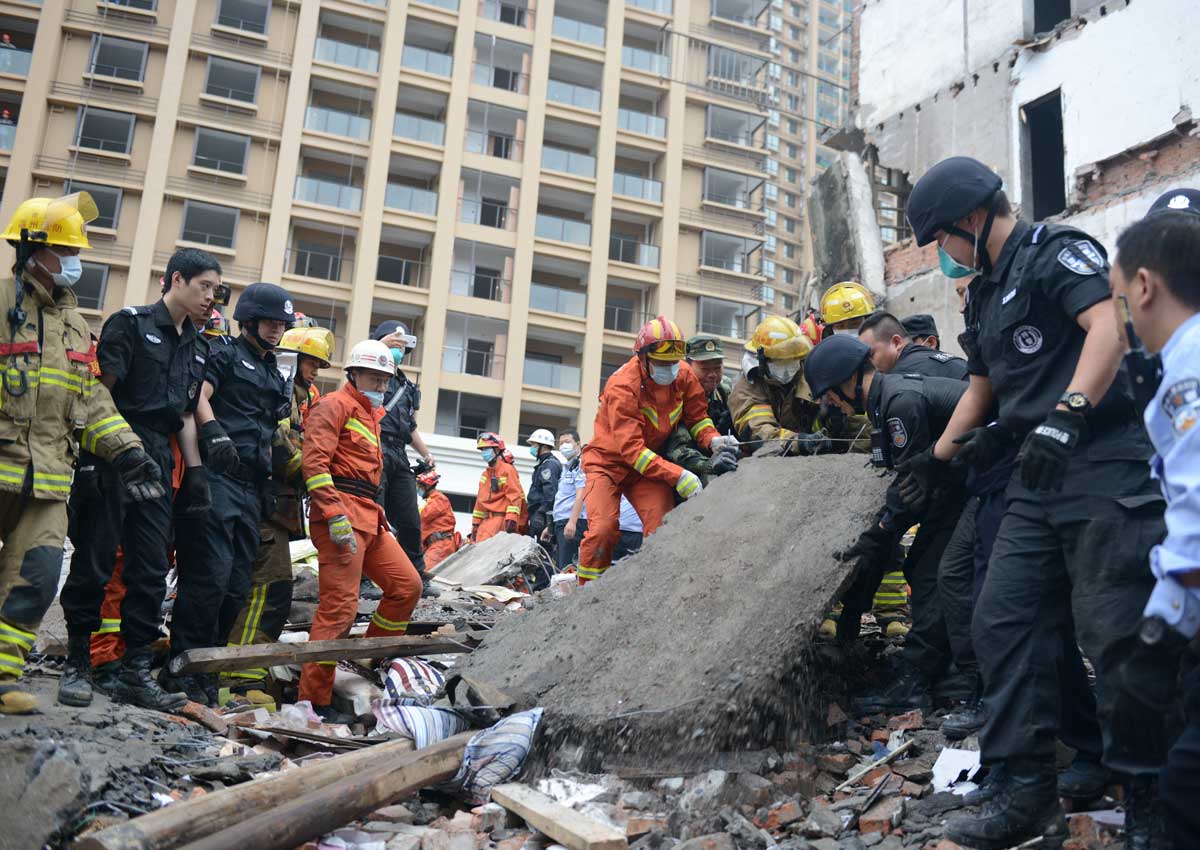 8 Dead After Four Buildings Collapse In East China, Asia News - AsiaOne