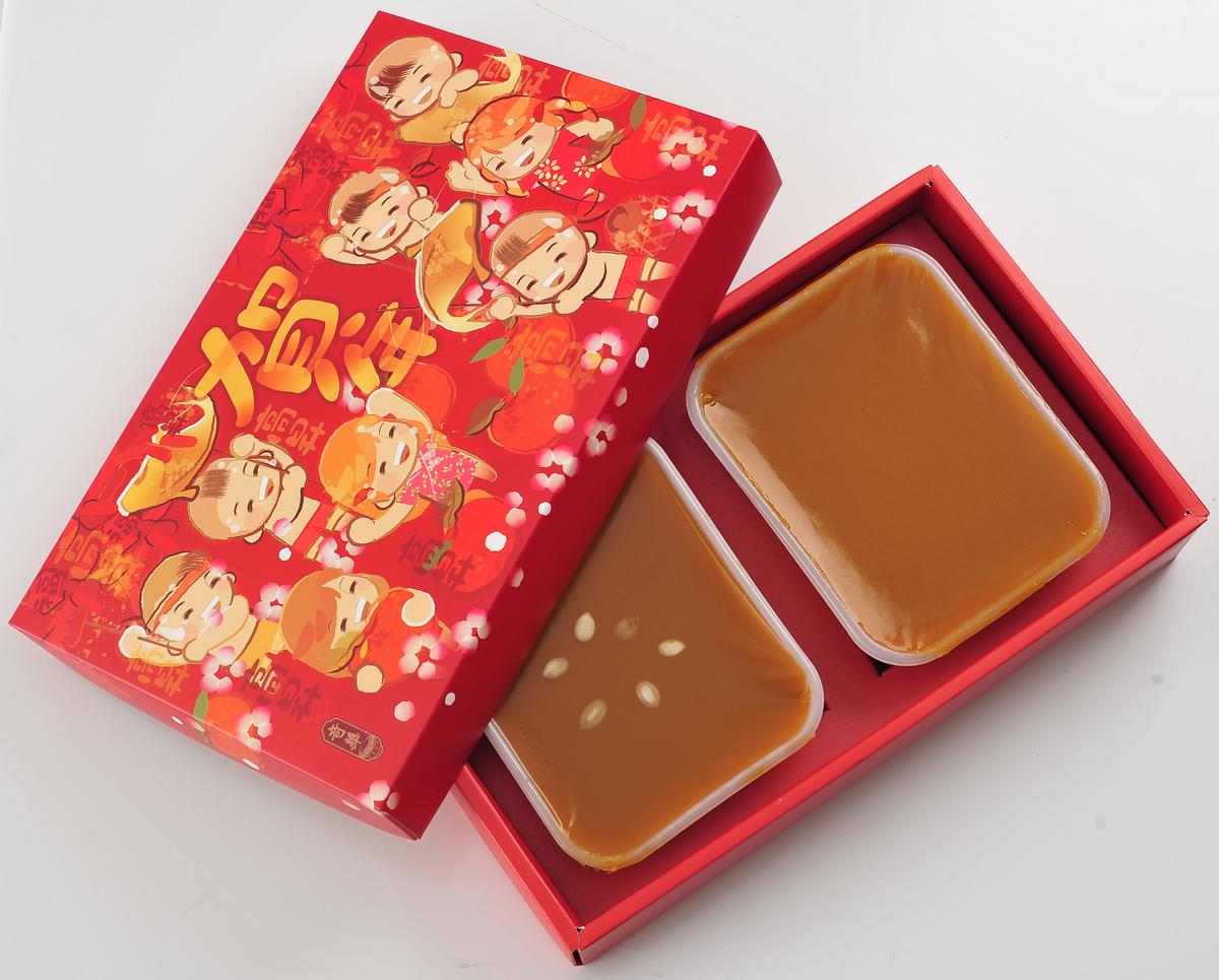 Chinese New Year: Why we eat bakkwa, pineapple tarts, arrowhead chips, and  more