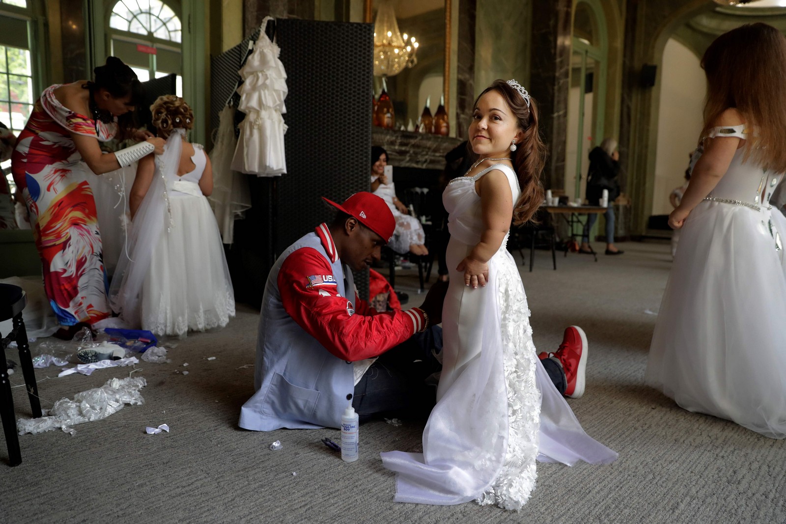 Challenging Beauty Standards Dwarf Fashion Show Kicks Off Paris