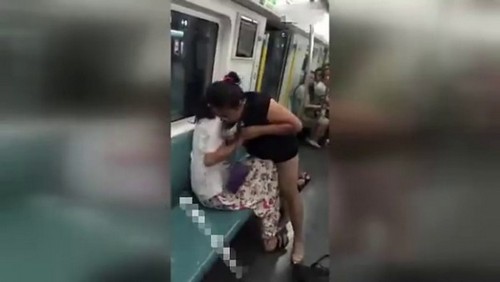 Women Fight And Tear Each Other S Clothes Off On Beijing Train Asia News Asiaone