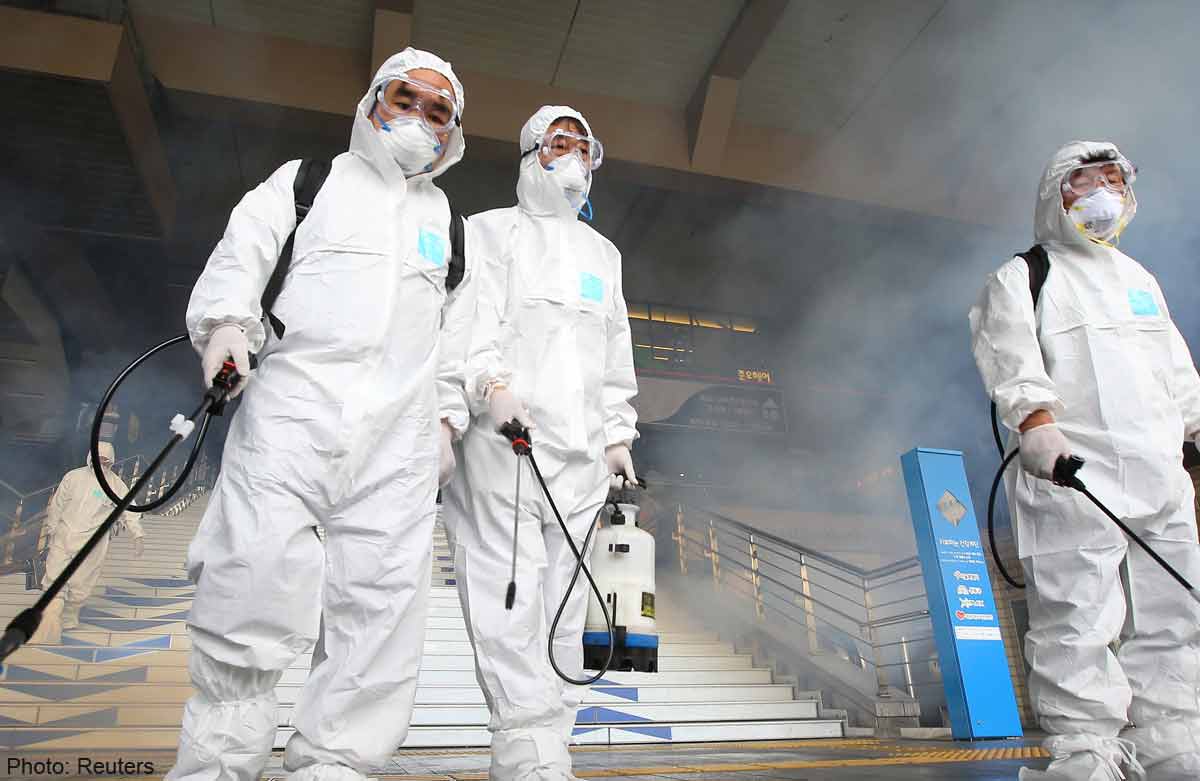 Hospital at center of South Koreas MERS suspends services; seven.