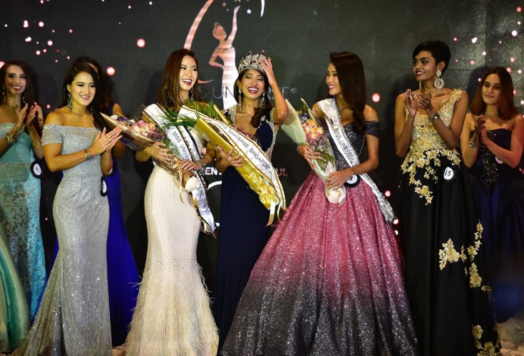 Zahra Khanum Crowned Miss Universe Singapore 2018 Women News Asiaone 