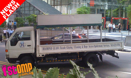 http://www.asiaone.com/static/motoring/gallery/110124_lorry/images/pic1.jpg