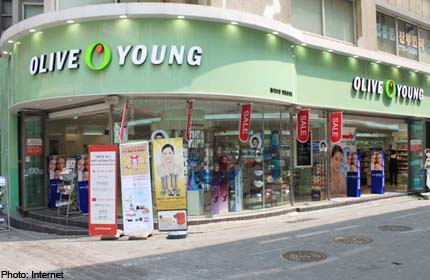 Korean drugstores prosper on lifestyle trends