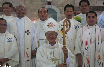 Philippine bishops apologise amid scandal