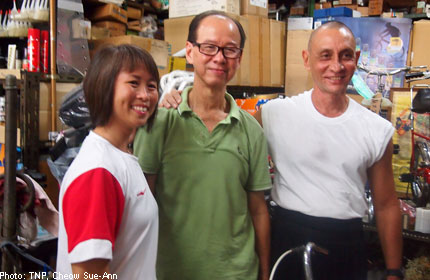 joo chiat road bicycle shop