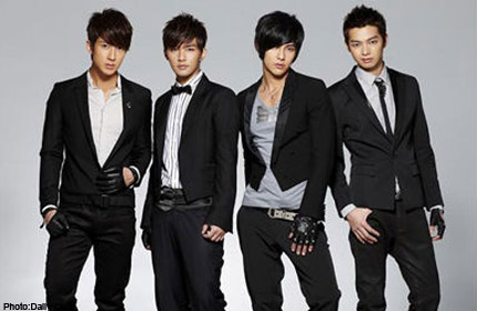 Jiro Wang says Fahrenheit not over despite solo moves