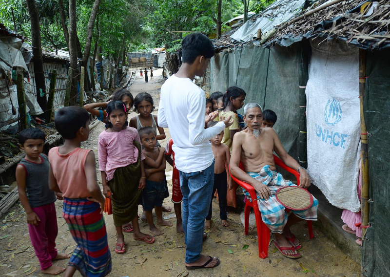 'I'm Here 24/7': Rohingya Youths Share Their Stories On Social Media ...