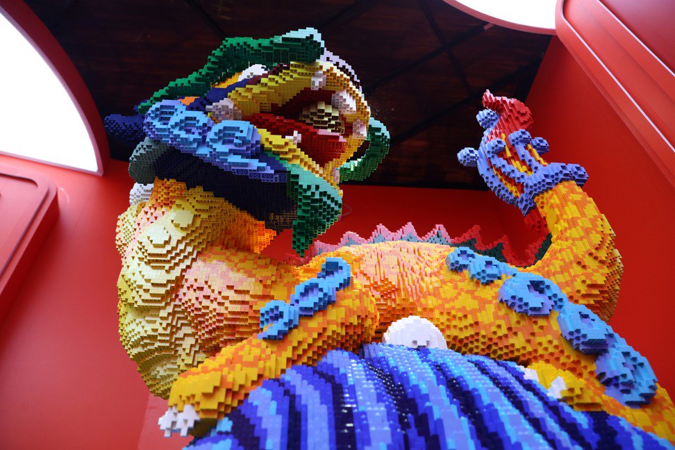 Chinese landmarks lovingly recreated - out of Lego, Lifestyle, China