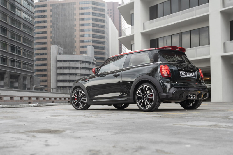 Mini JCW 3-Door review: Dog goes woof, Lifestyle News - AsiaOne