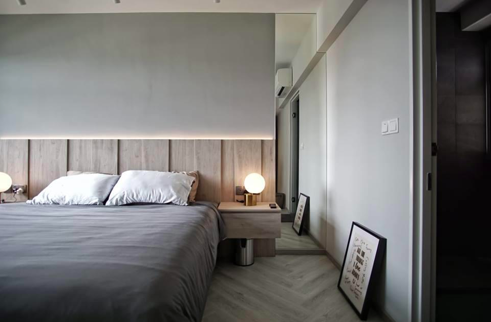 5-room HDB BTO in Bukit Batok with wood- and concrete-look finishes ...