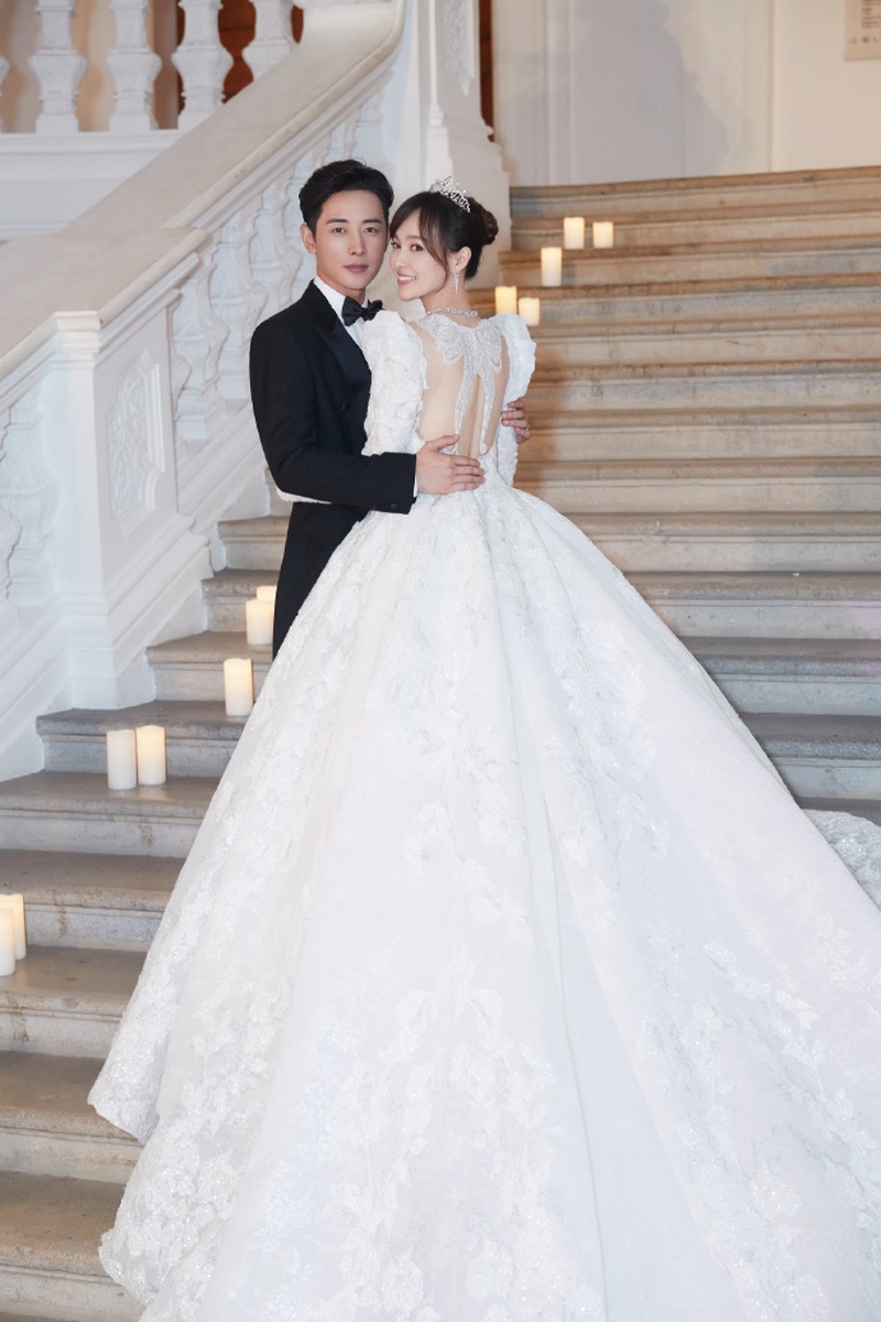 A peek at Chinese actors Tiffany Tang and Luo Jin's wedding in Vienna ...