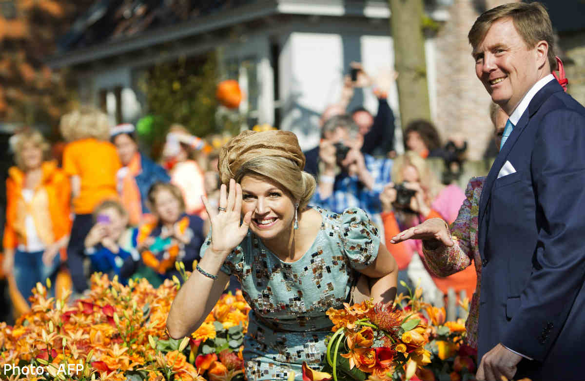 День королевы. День рождения короля Нидерландов. День короля (Koningsdag) Нидерландов. День короля в Амстердаме. Амстердам день короля 2019.