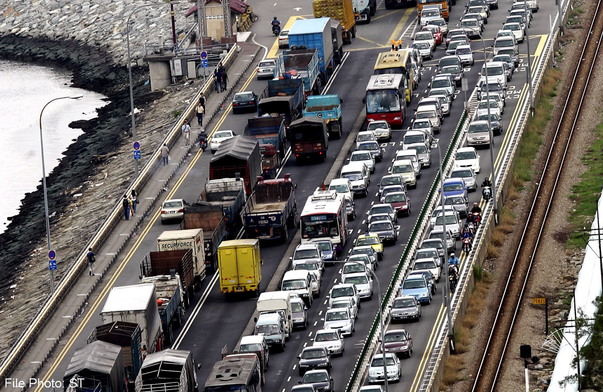 Malaysian Traffic Police Collect More Than 4,000 Outstanding 