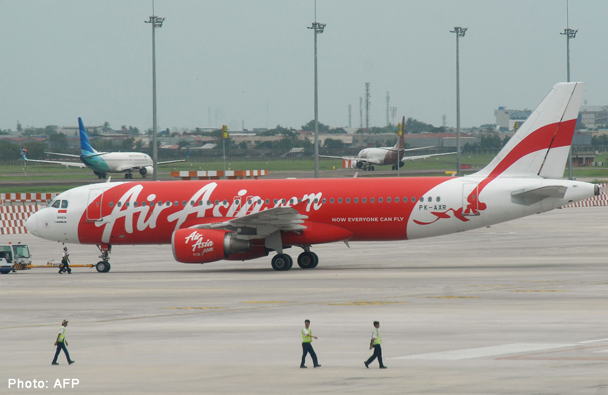 AirAsia Flight QZ8501: Indonesia Ends Search For The Day For Plane Lost ...