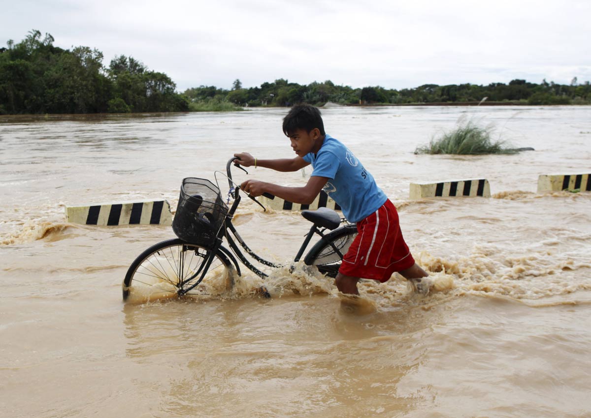 Death Toll Climbs As More Floods Threaten Philippines, Asia News - AsiaOne