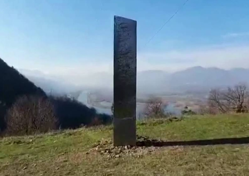 Mystery monolith vanishes in Romania - alien action or ...