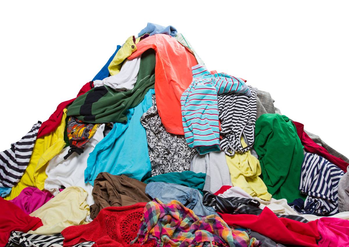 places to donate clothes in bakersfield
