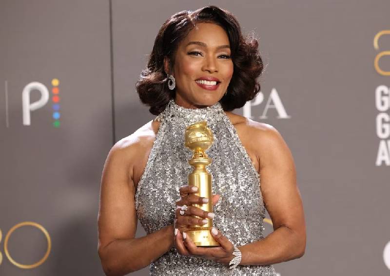 Golden Globes: Black Panther star Angela Bassett wins supporting ...