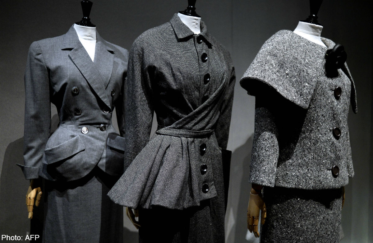 1950s Elegance Celebrated In Paris Fashion Exhibit Women News Asiaone