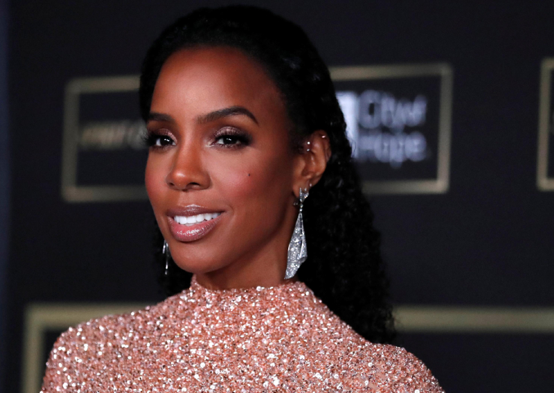 Destiny's Child's Kelly Rowland was 'rich broke' and nearly lost ...