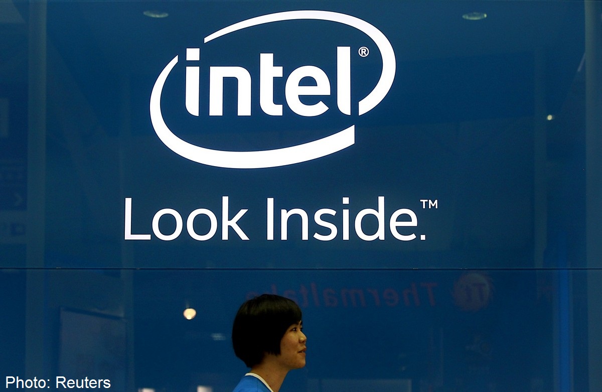 Самсунг и Интел. Интел интернет. Intel look inside. Intel интернет Москва.