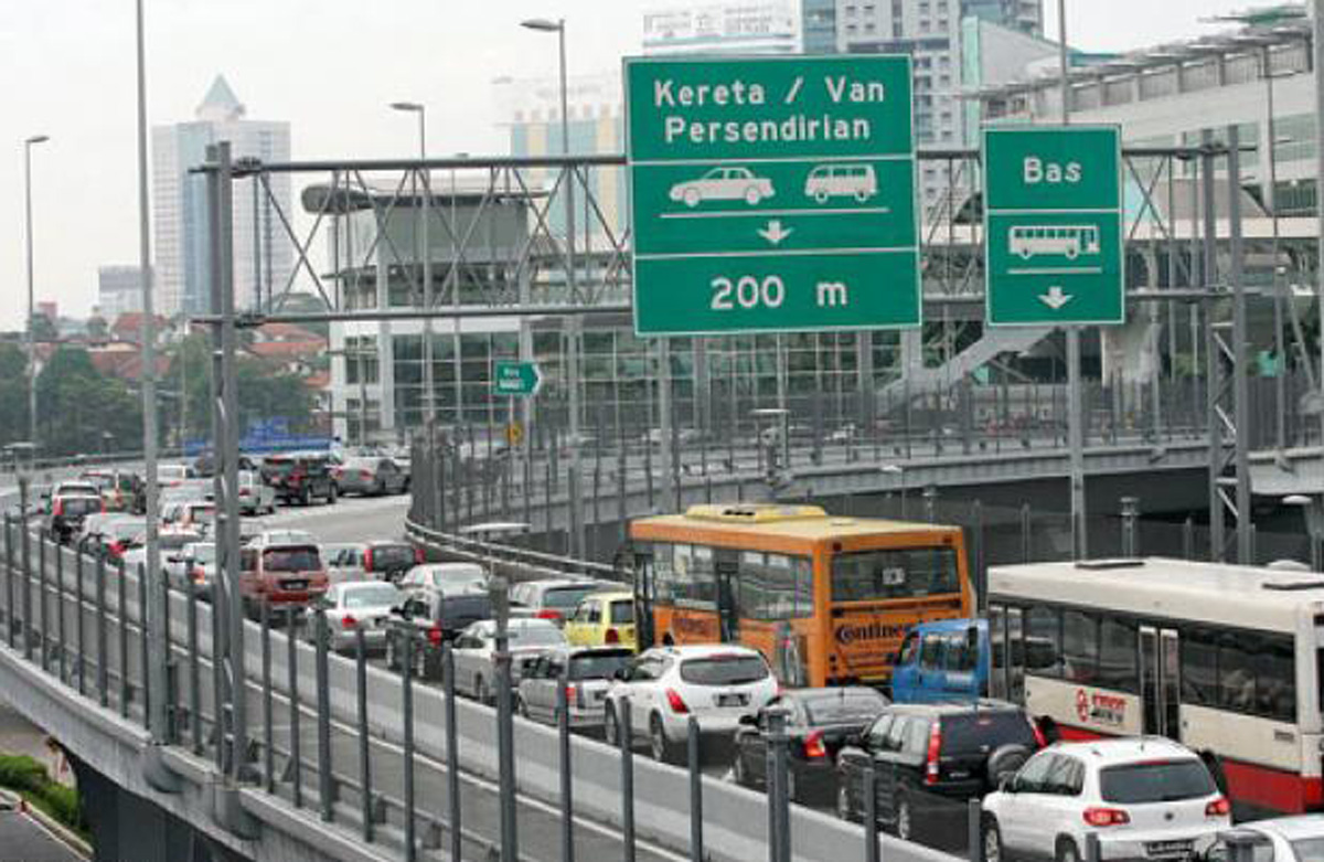 Malaysia's transport agency says CEO misquoted on high ...