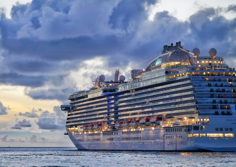 5 reasons travel insurance is extra important on cruise ships