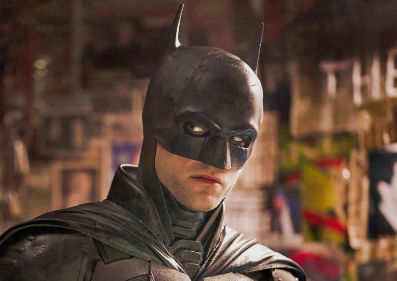 Robert Pattinson says his Bruce Wayne made 'more sense' without the ...