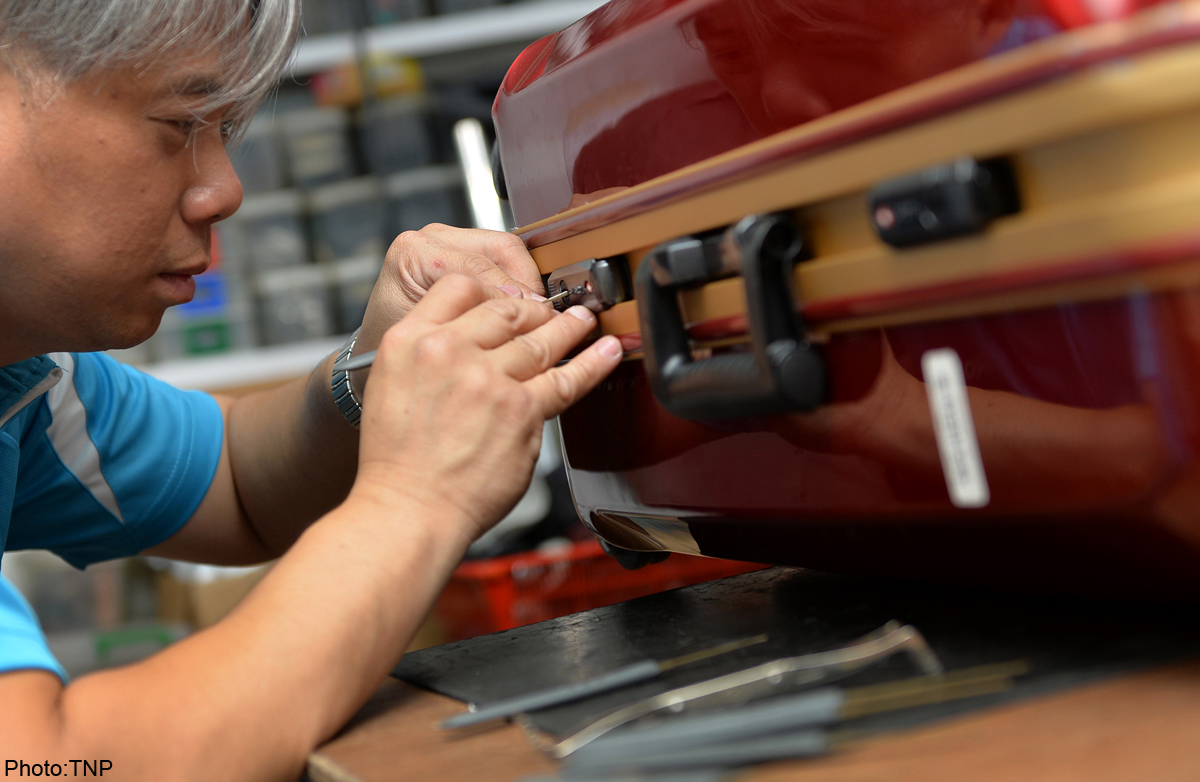 repairing luggage wheels