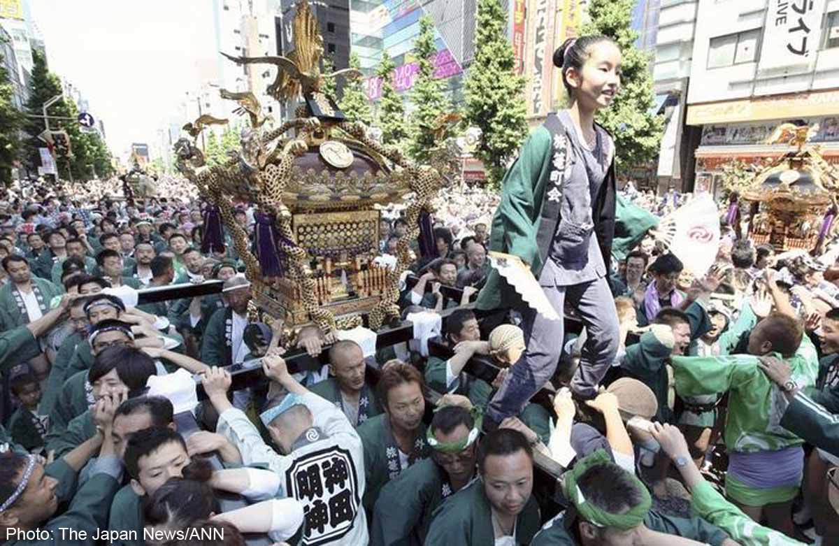 100 Portable Shrines Gathered For Tokyos Kanda Festival Asia News Asiaone 2647