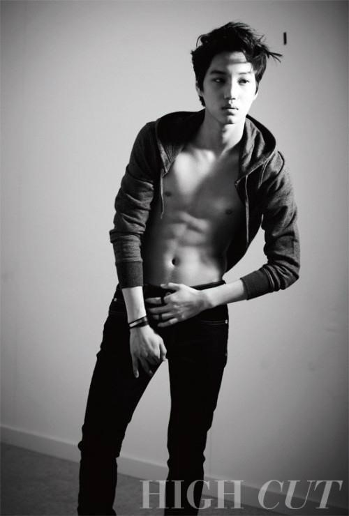 Korean male stars with hot abs, Entertainment News - AsiaOne