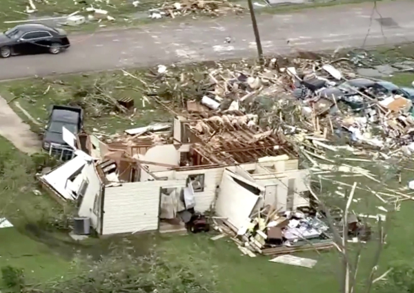 Tornadoes kill at least five as massive storm sweeps US South, World ...