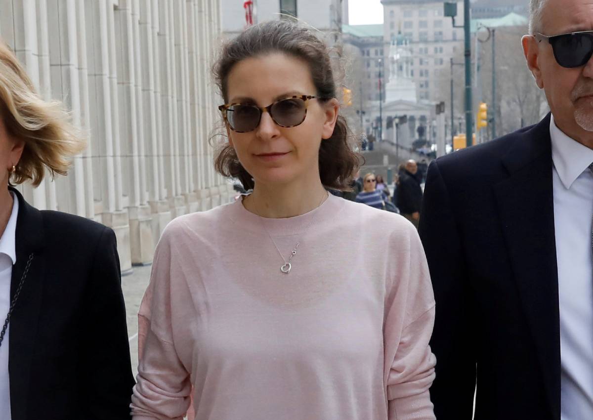 Us Liquor Heiress Pleads Guilty In Sex Cult Case World