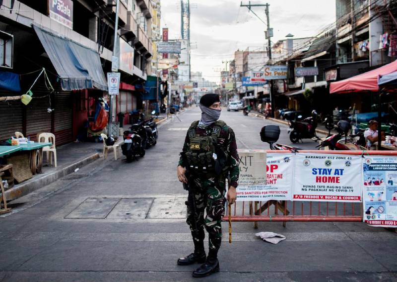 Philippines evacuates 200,000 people as typhoon makes landfall, Asia News - AsiaOne