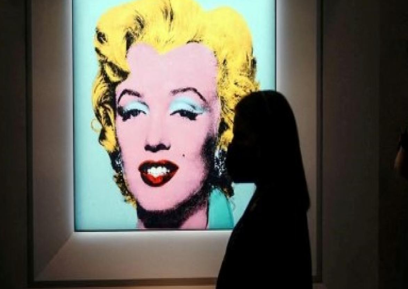 Andy Warhol's Famed Marilyn Monroe Portrait Sells For Record $271m At ...