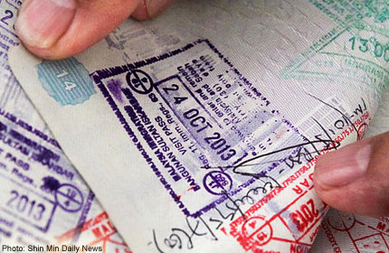 Singaporean detained at Johor checkpoint for 'reversed' stamp in