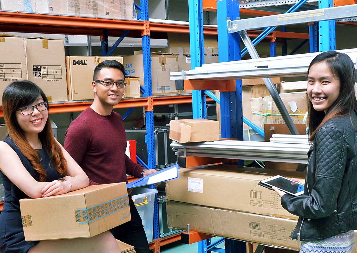 Poly grads start to Earn and Learn under new scheme, Singapore News