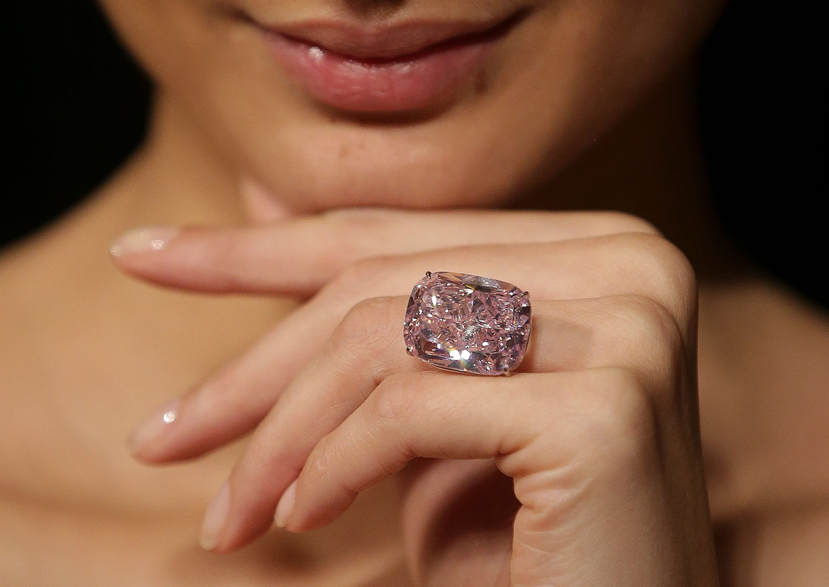 largest pink diamond