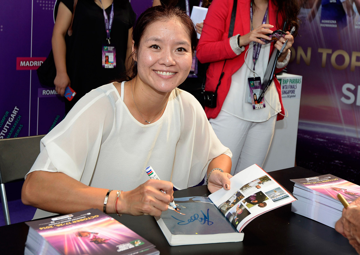 Tennis Li Na thrills fans at Wuhan stadium opening, News AsiaOne