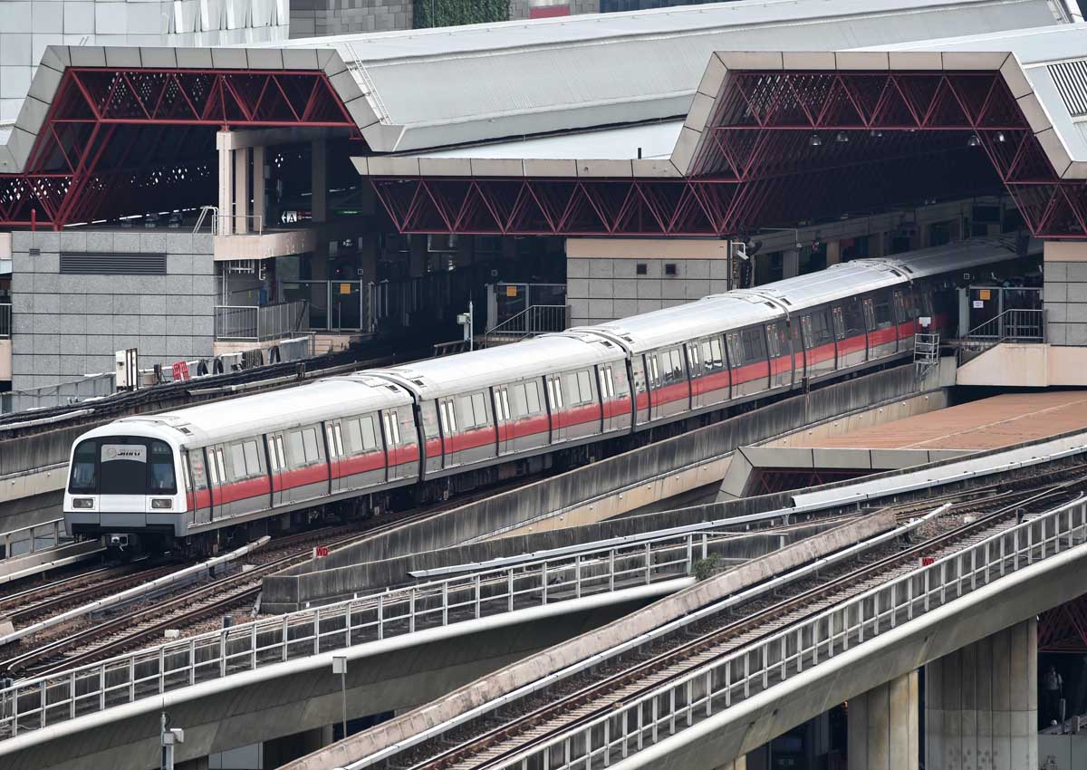 More SMRT staff disciplined over track accident that killed two ...