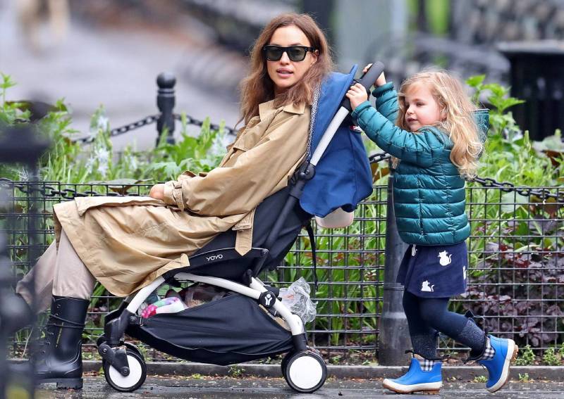 Supermodel Irina Shayk says daughter is 'scared' of paparazzi ...