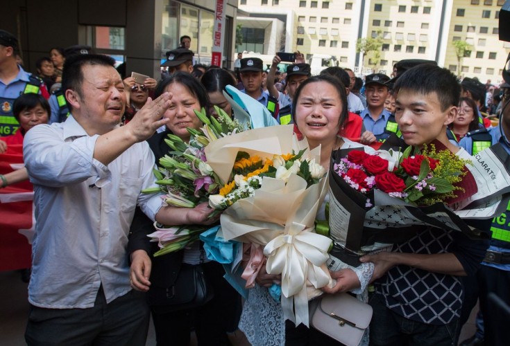 Tearful reunion highlights plight of China's missing children, China ...