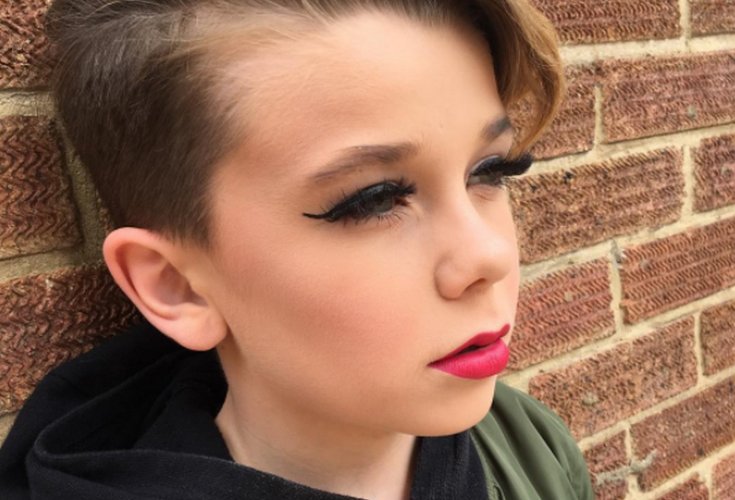 10-year-old boy shows off brilliant makeup skills in viral video, World ...