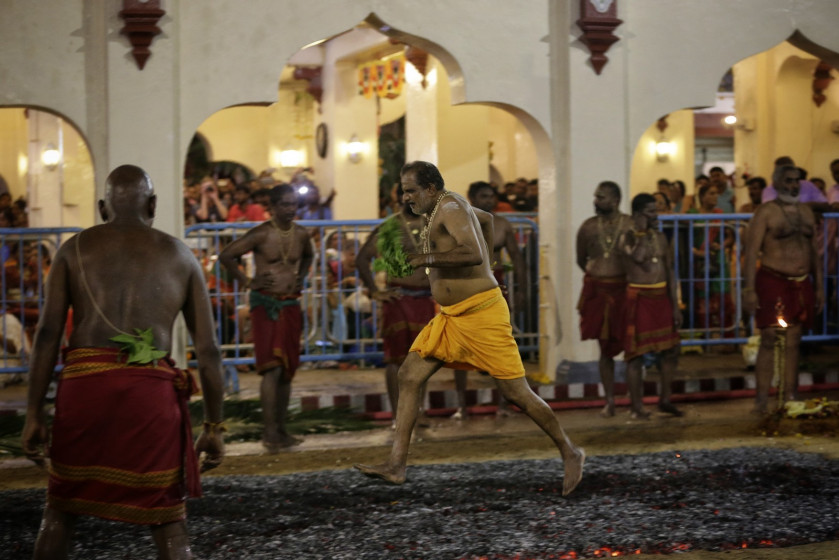 glimpses firewalking ritual greece