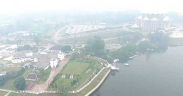 Haze Sarawak Recreational Parks May Face Closure Malaysia News Asiaone