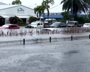 Floods cut off cyclone-hit Australia tourist towns along Great Barrier Reef