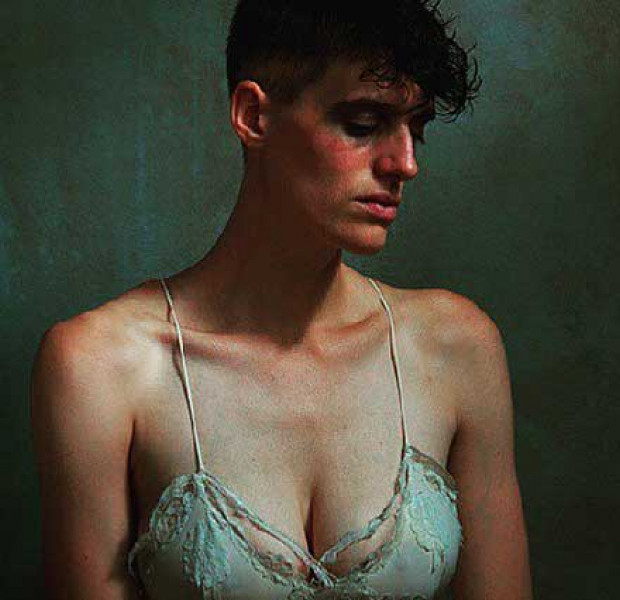 Androgynous Model Shows Difference Between Going Out As A Woman